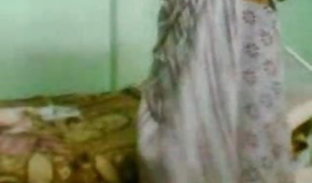 रबर चेलों हीरोइन सेक्सी मूवी समलैंगिक छात्रों के साथ कमबख्त