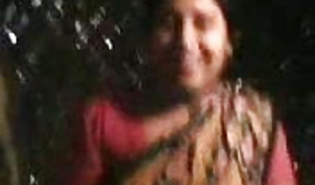 पहली बार अपने सेक्सी पिक्चर वीडियो दिखाएं चचेरे भाई साशा