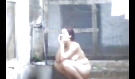 बिल्ली उसे बिल्ली और गधे इंग्लिश सेक्स मूवी सेक्स में सौंदर्य बनाता है