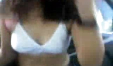 श्यामला उपकरण कमरे में उसके दोस्त चलाई सेक्सी फिल्म हिंदी में सेक्सी