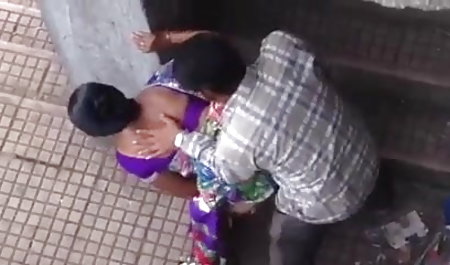घुंघराले गोरा एक छिपे हुए कमरे में गड़बड़ हो अंग्रेजी फिल्म सेक्सी वाली जाता है