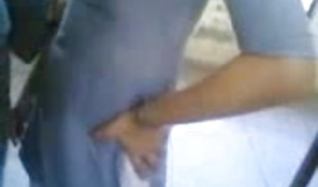Incest porn: बड़ी बहन सिखाता है सेक्सी मूवी दिखाओ सेक्सी छोटे भाई के साथ सेक्स