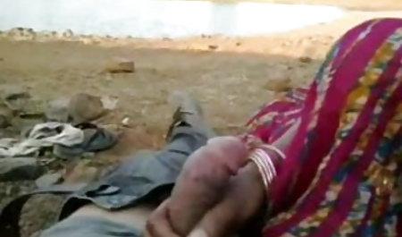 सुनहरे बालों वाली ब्लू सेक्सी ब्लू सेक्सी महिमा छेद कट्टर
