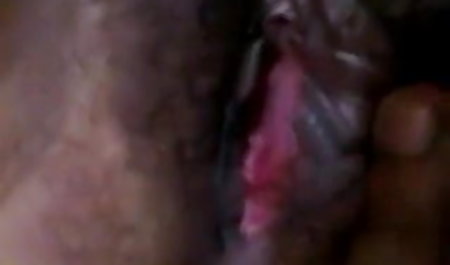 रूसी कैमरा चिकन नग्न हो जाता है और masturbates सेक्सी फिल्म वीडियो 3g