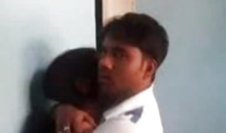 सेल हॉलीवुड सेक्सी वीडियो फिल्म फोन के बीच में बजी