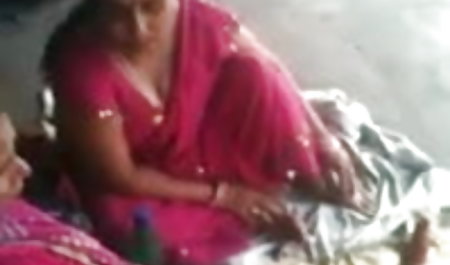 एक पतली रूसी महिला के साथ सेक्स उसे गधा समाप्त सेक्सी मूवी देखने के लिए होता है
