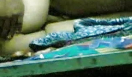 वह एक दोस्त के साथ सभी सेक्सी फिल्म एक पत्नी थी.
