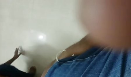 पतला इंग्लिश पिक्चर फिल्म सेक्सी वीडियो प्लेट दादा को देता है