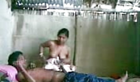काले बाल वाली, आकर्षक हॉलीवुड सेक्सी हिंदी फिल्म महिला, मूठ मारना, अकेले, खिलौने, रसदार, योनि