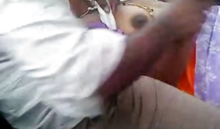 बिस्तर पर एक नग्न जापानी सेक्सी फिल्म बढ़िया वीडियो लड़की ऊपर परत में उसके प्रेमी से पता चलता है