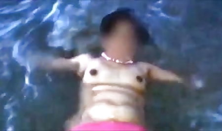 लानत हिंदी सेक्सी ब्लू पिक्चर फिल्म है, गोरा, समलैंगिक, तेल से सना हुआ